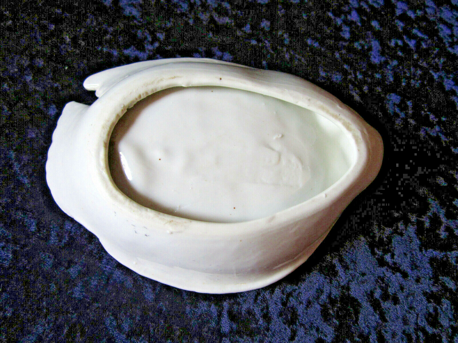 VINTAGE SWAN GOOSE CIGAR ASHTRAY/ TRINKET/SOAP DISH PORCELAIN MID CENTURY