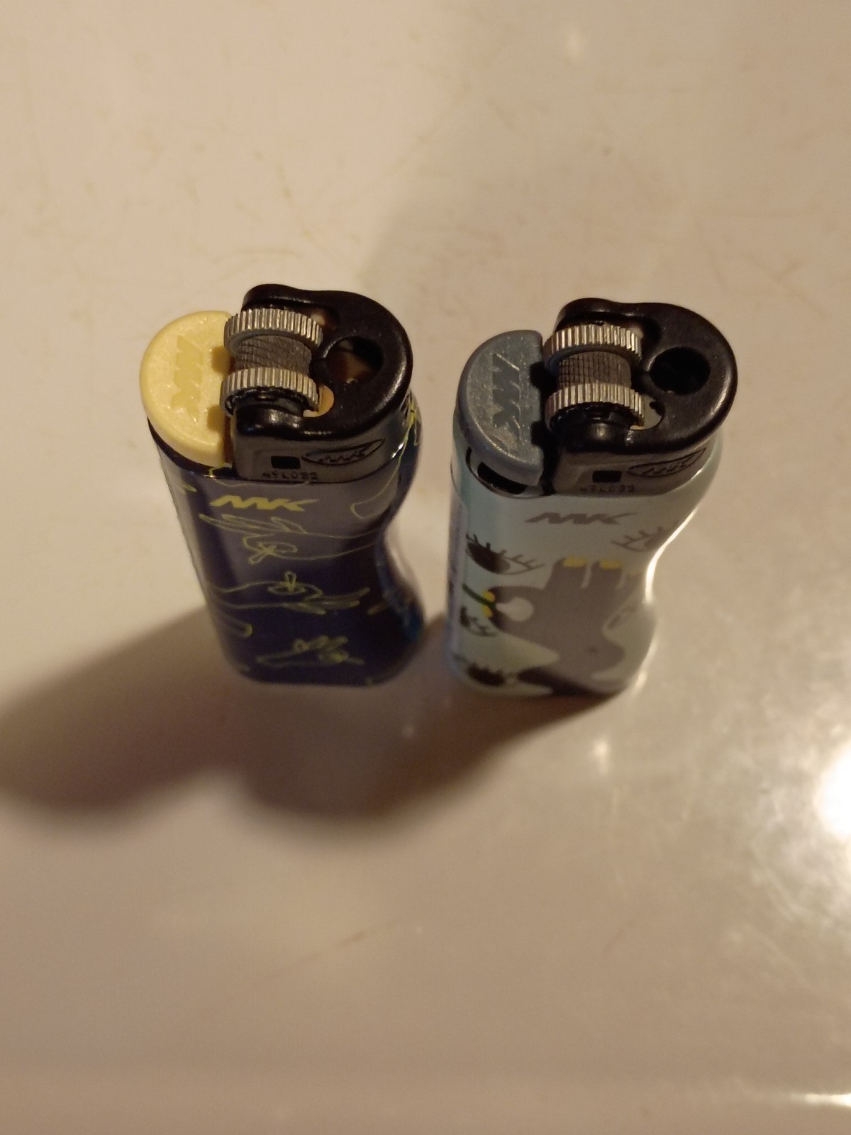 Michael Kors Grip Pro Striking Wheel Soft Flame Lighters 2pk
