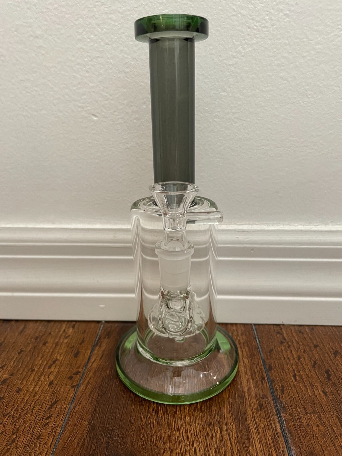 8.5″ Glass Water Pipe Bowl Black and Green Shower Head Perc 14mm