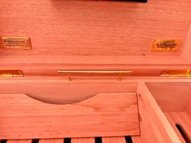Arturo Fuente Opus X Cigar Box Humidor / OpusX BIG B Humidor