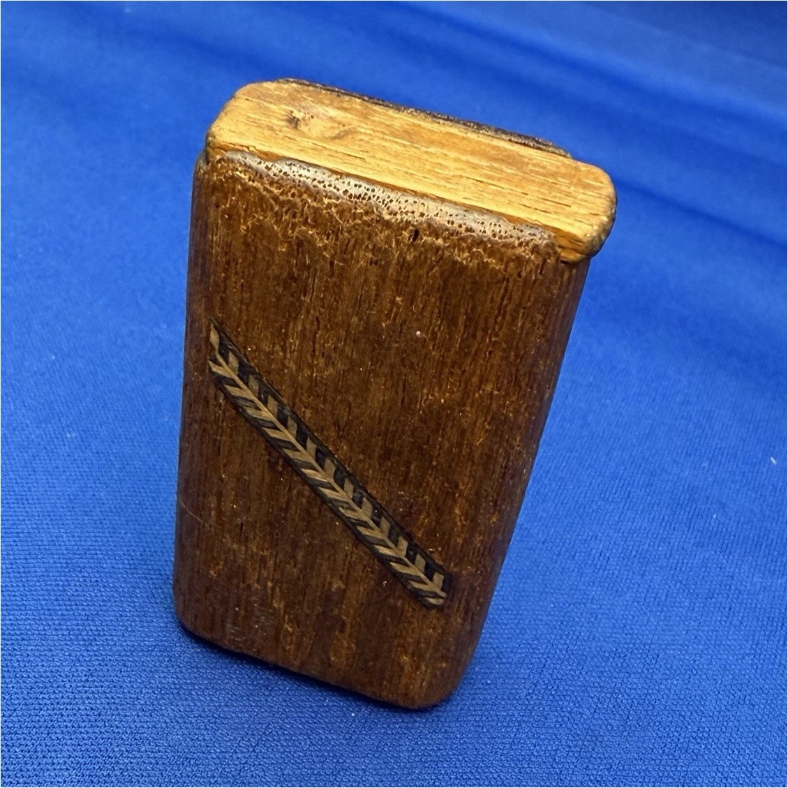Vintage Brown Wooden Flip-Top Lighter Case with Metal Striker Insert