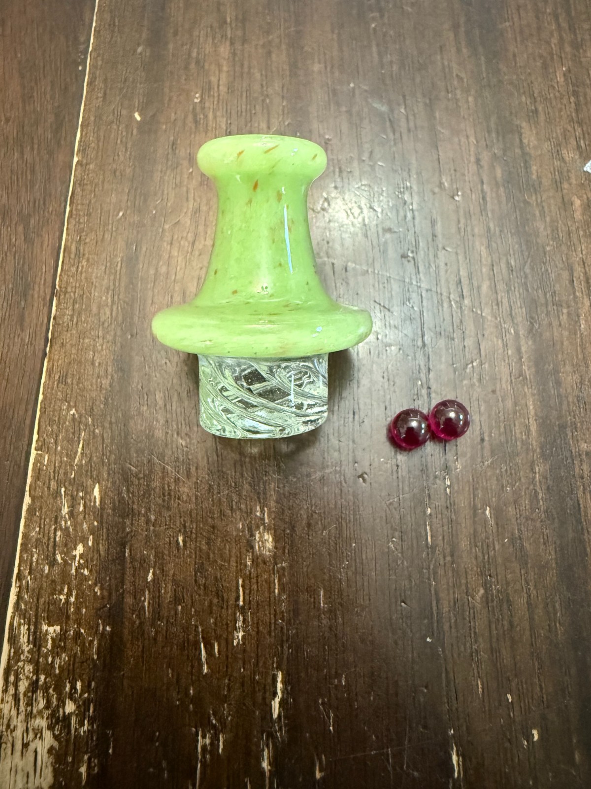 Glass Airflow Directional Spinner Bowl Cap – Wide 25mm Green w/ Red Ruby Beads