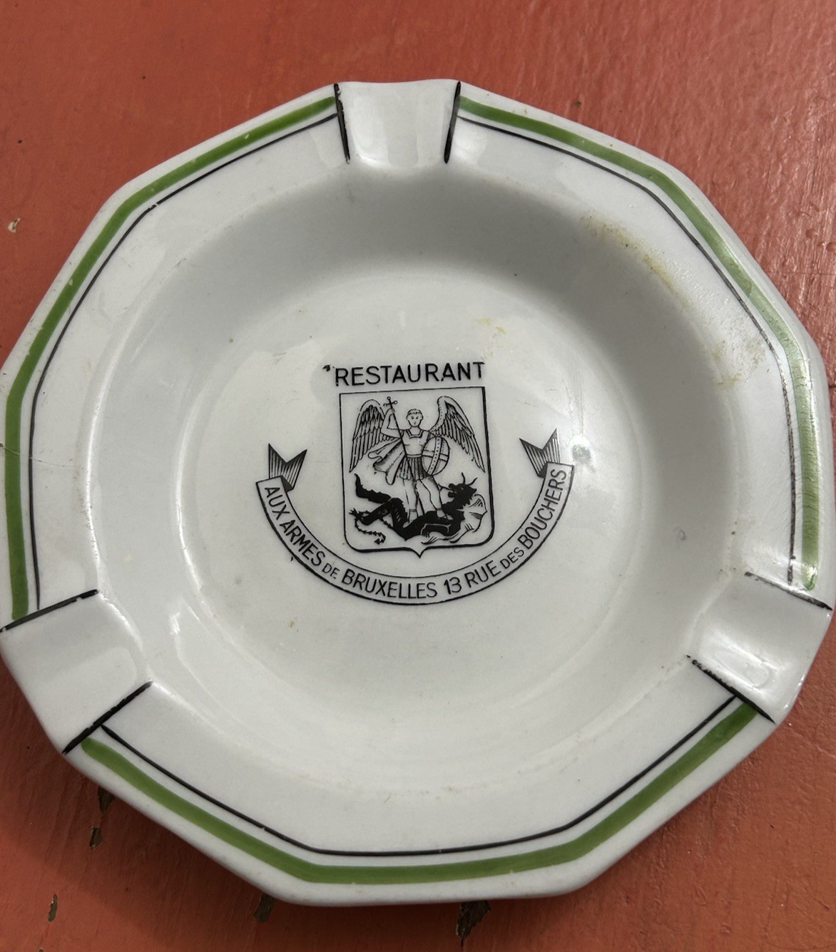 Vtg ashtray picture front Aux Armes De Bruxelles Belgium dupont fourdrigniers pr