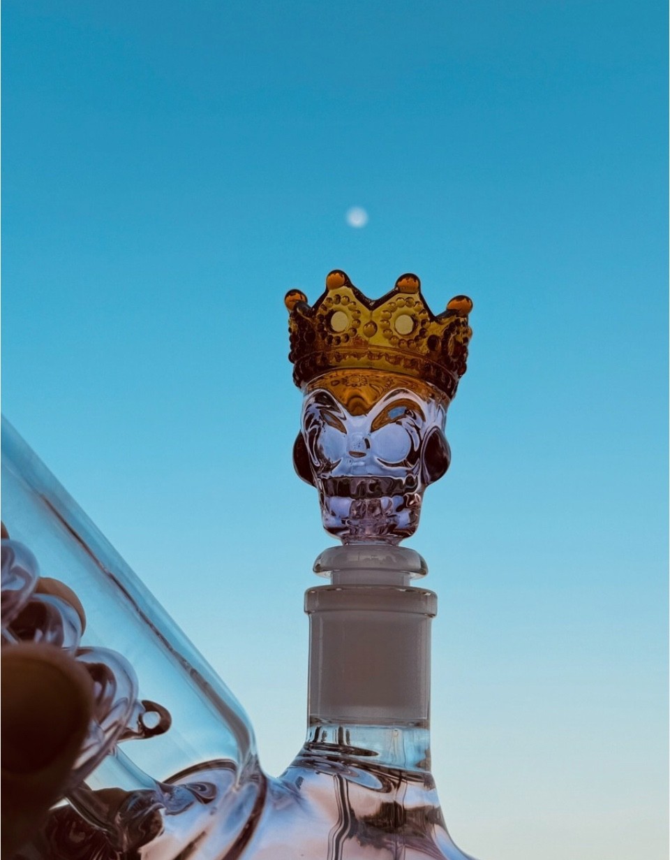 Premium 14mm Thick Glass Pink King Skull in Crown Bowl Head for Bong Repalcment