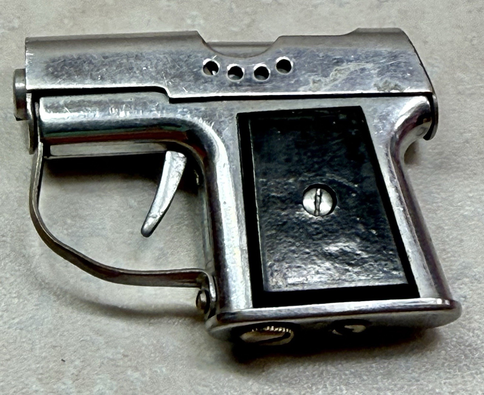 Vintage Continental New York Novelty Gun Pistol Black Grip Lighter Japan