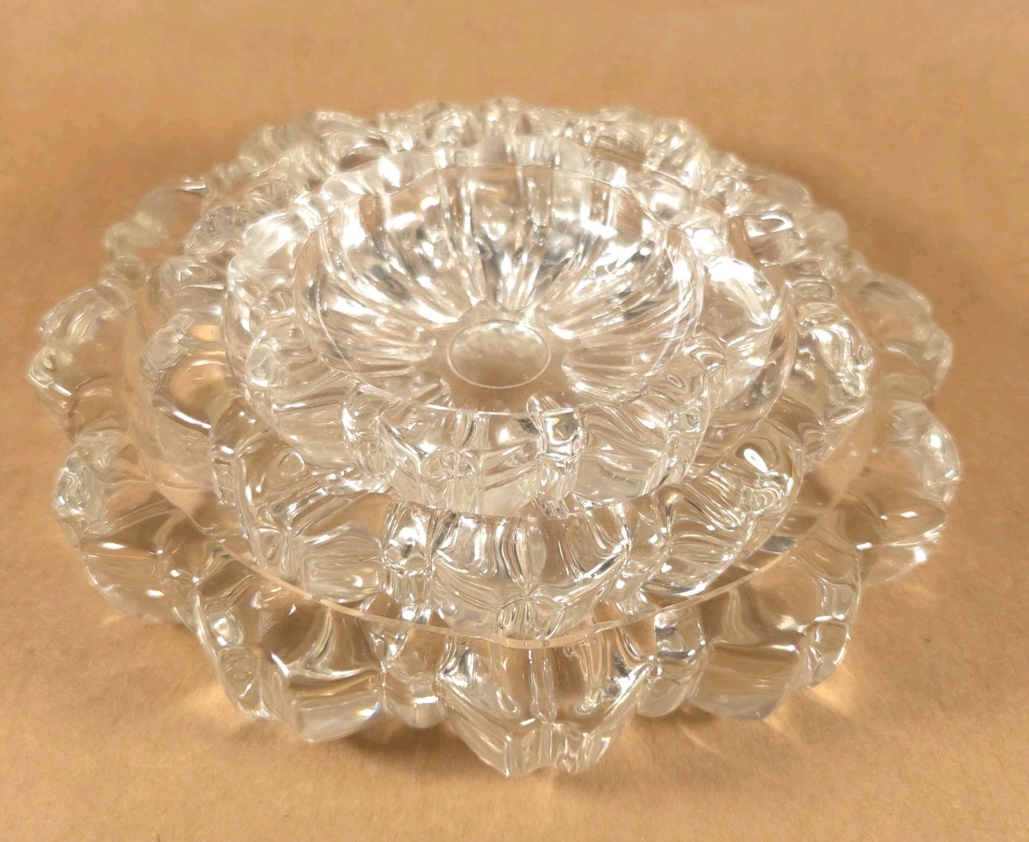 Vintage 3 Hazel Atlas Nesting Ashtrays Clear Glass Fluted Daisy Flower Shaped
