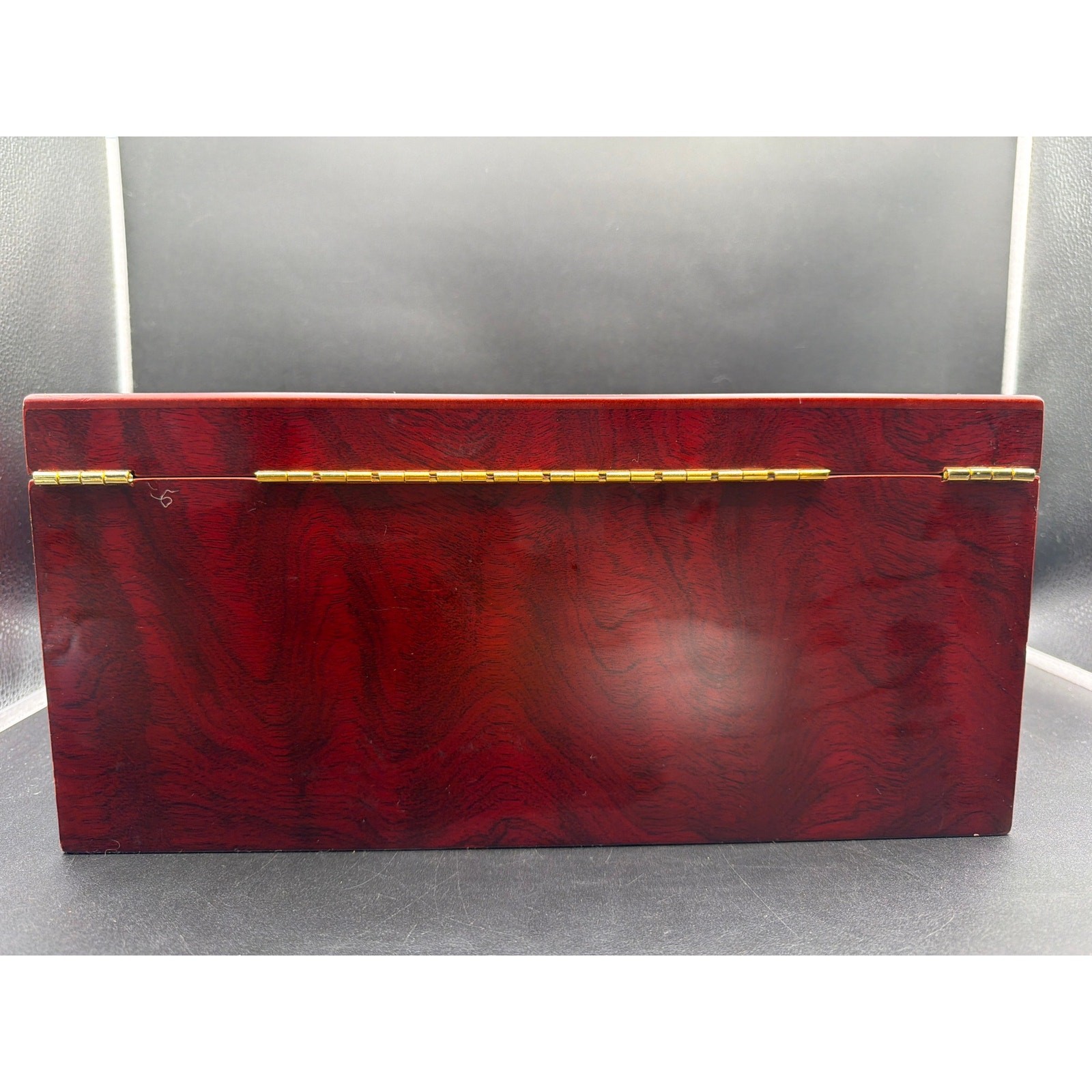 Mantello Cigars Humidor Glass Top Cedar Lined Display Box Hygrometer
