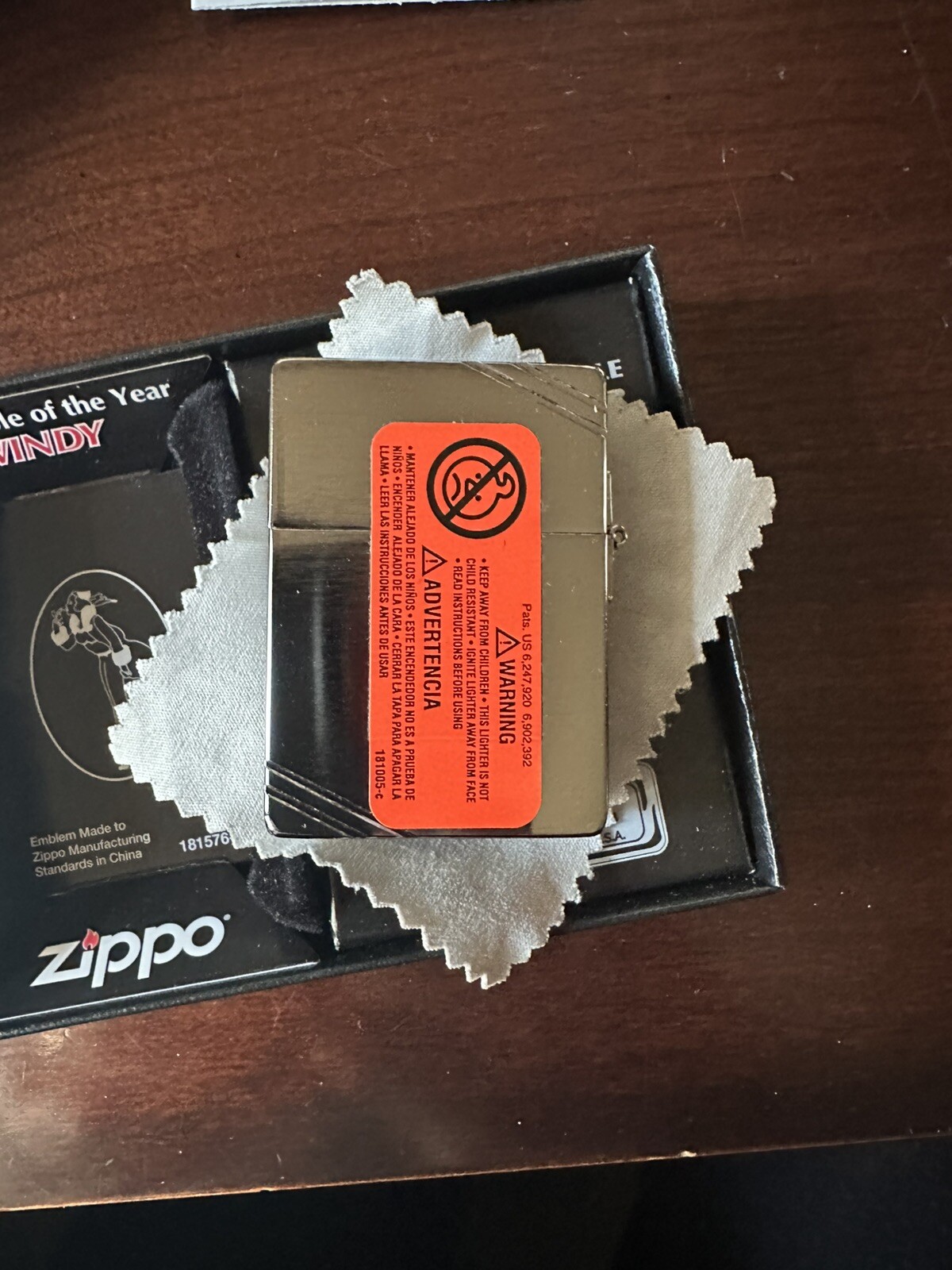 Zippo Windy Girl 2013 Collectible of the Year – 1935 Replica – Varga Girl 28729