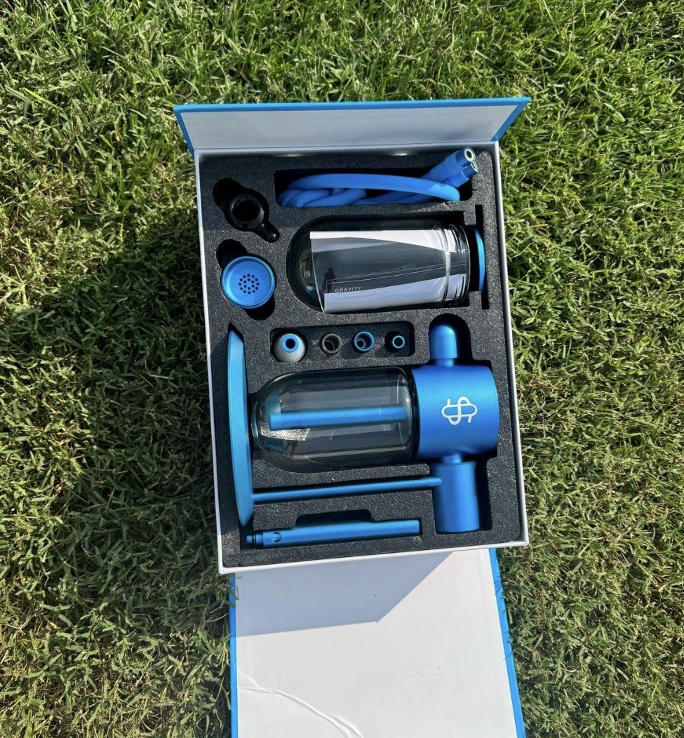 Cookies x Stündenglass Gravity Hookah Blue