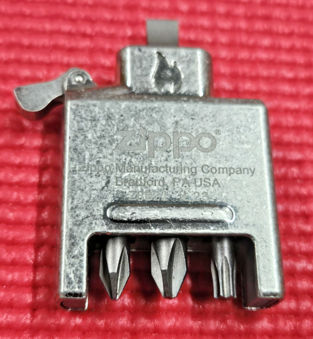 Zippo Magnetic Bit Safe Lighter Insert Holds 4 Bits 65701 New