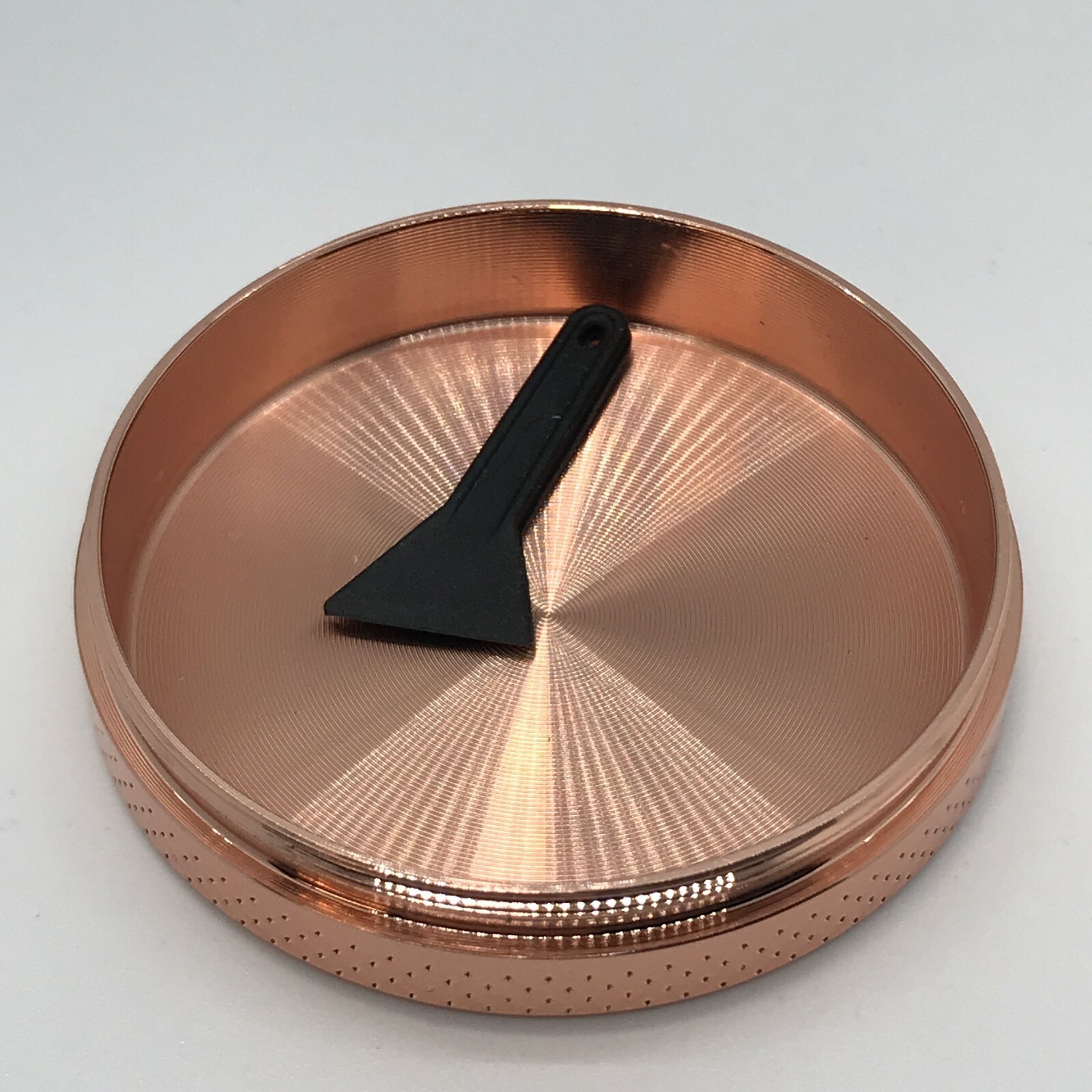 2.2 Inch 4 Piece Metal Large Dry Herb Spice Tobacco Grinder Crusher Rose Gold