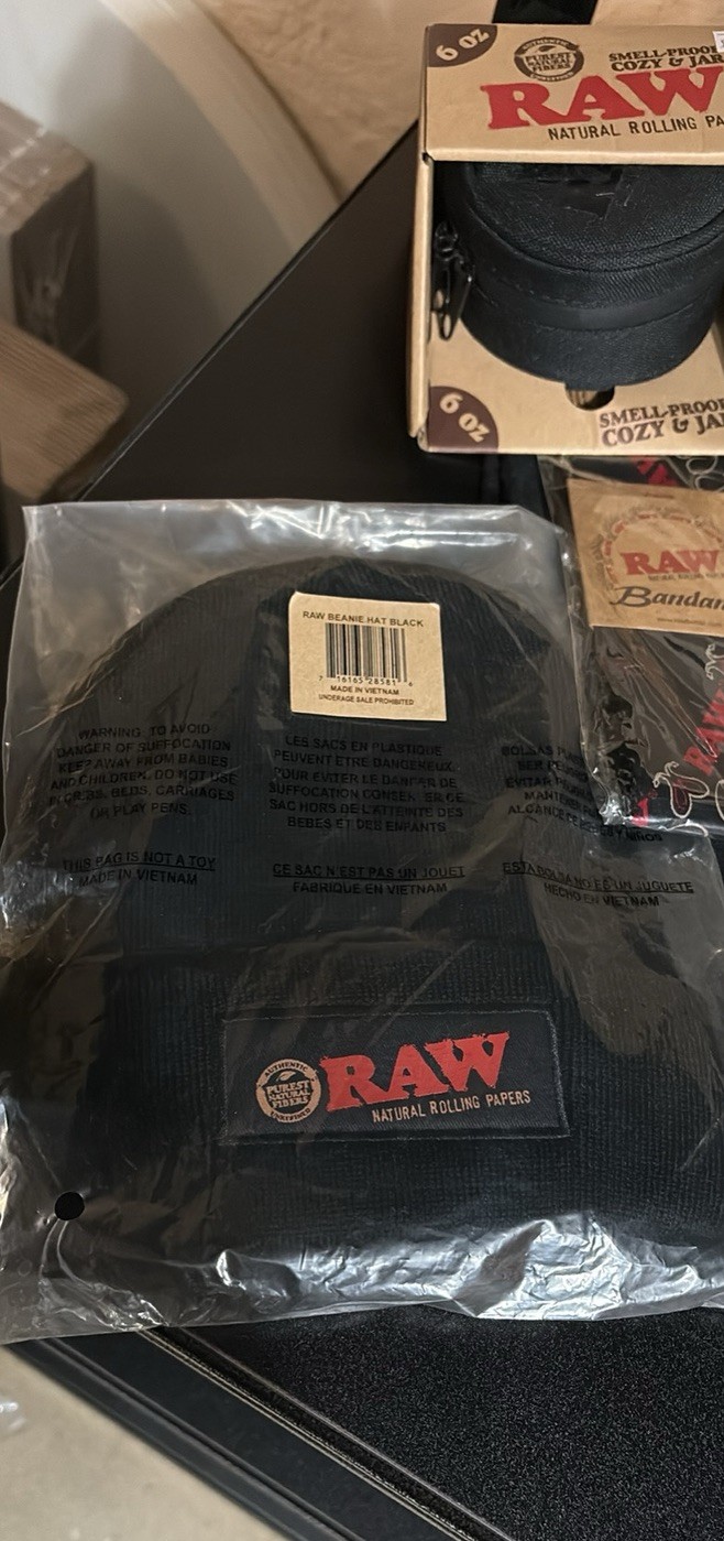 RAW Gift Set – Drawstring bag, Beanie Hat, Bandana, Smell Proof Jar, And More