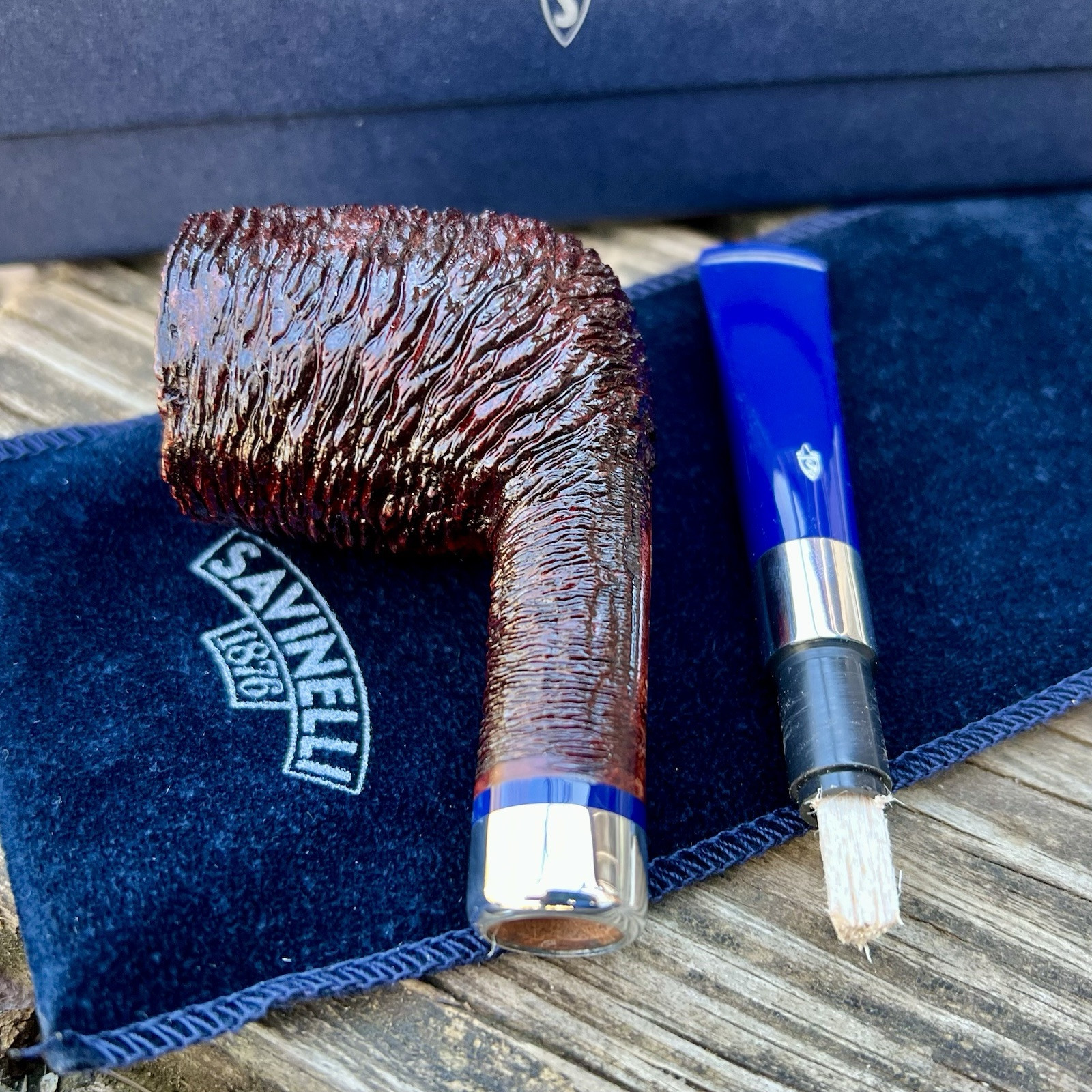 Savinelli Eleganza Rusticated Dark Brown Billiard (111 KS) 6mm Filter Pipe