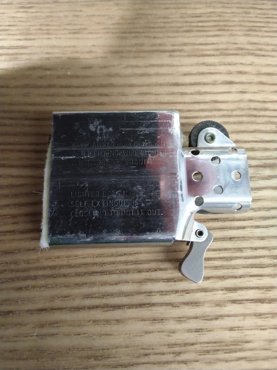Vintage Zippo The Famous Zippo Guarantee Original 1932 Replica Out Hinge Lighter