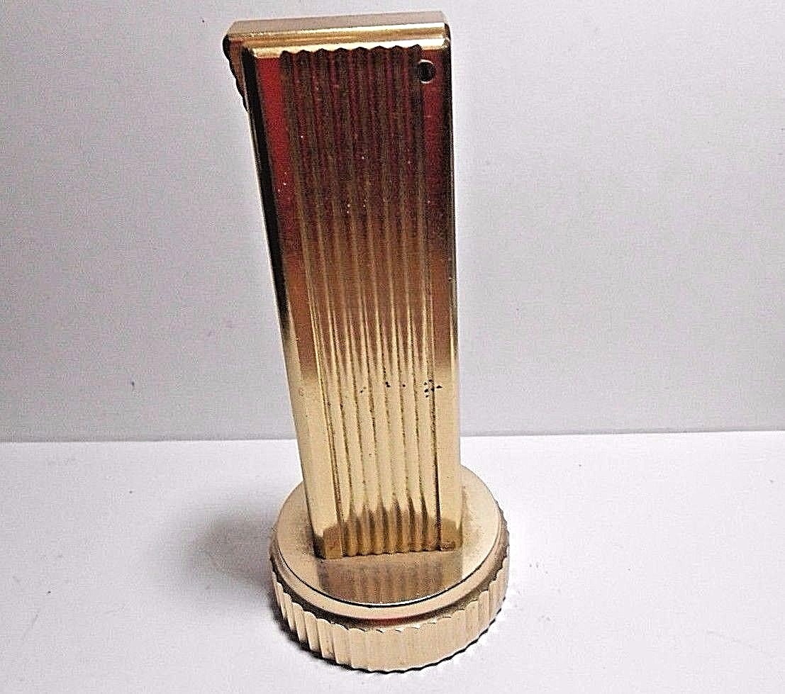 VINTAGE CYGNUS LIFT ARM TABLE LIGHTER WORKS WITH SWANK CLOCK. WIND STEM MISSING