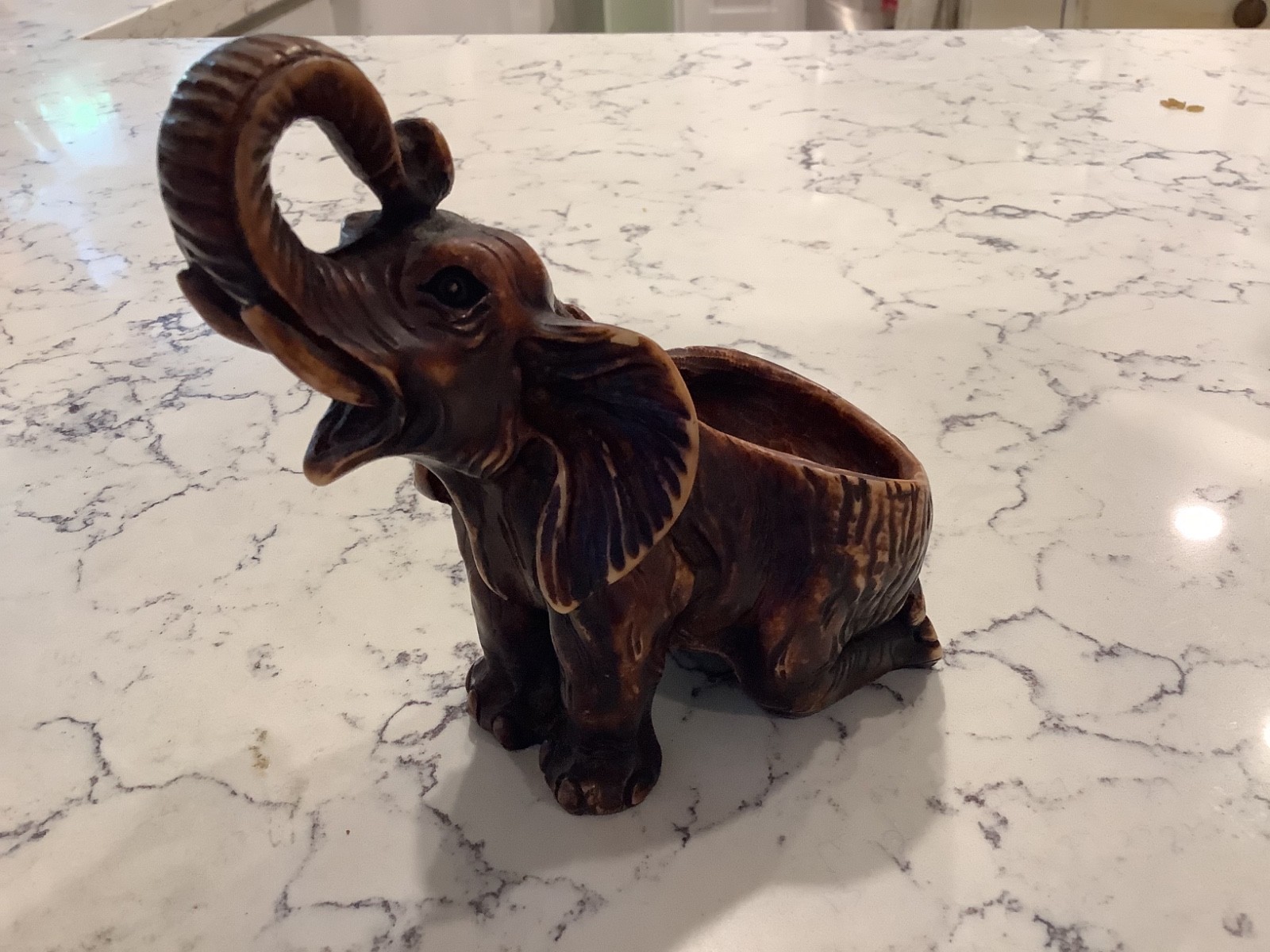 RARE ELEPHANT PIPE REST Comoy’s Of London RESIN Made In ITALY
