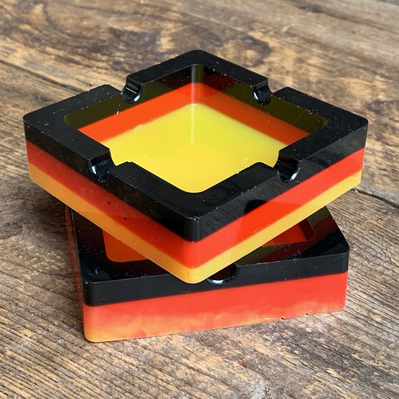 Resin Ashtray Trinket Dish Set of 2 Red Black Yellow 3.5” Across