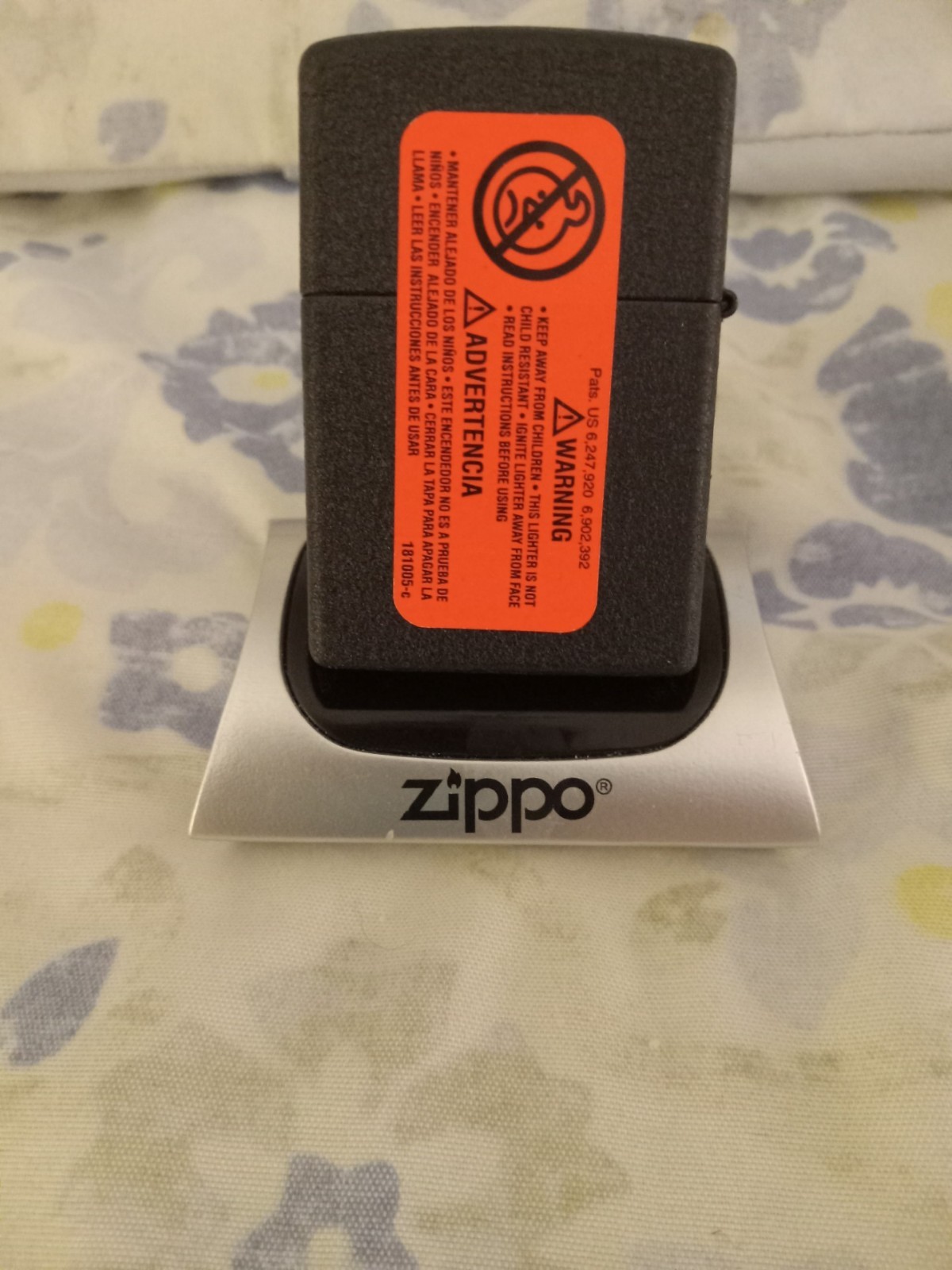 Camel Zippo Really Rare Black Mat Yellow Emblem Raised blk/yellow