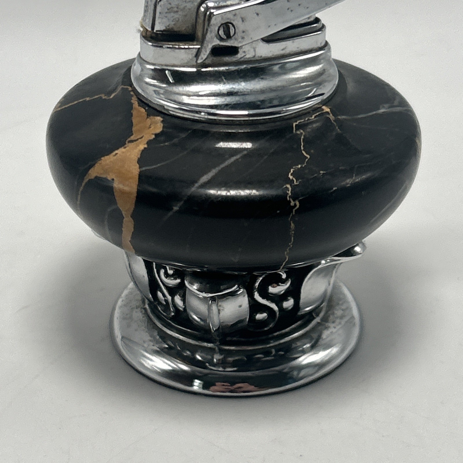 Vintage Ronson Black Streaked Marble & Chrome Table Lighter Rare Collector