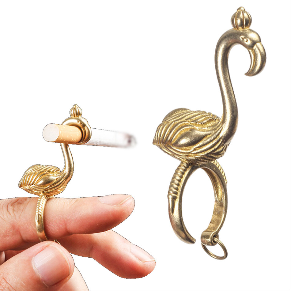 2PC Flamingo Cigarette Stand Ring Smoking Ring Cool Cigarette Holder Clip Gaming