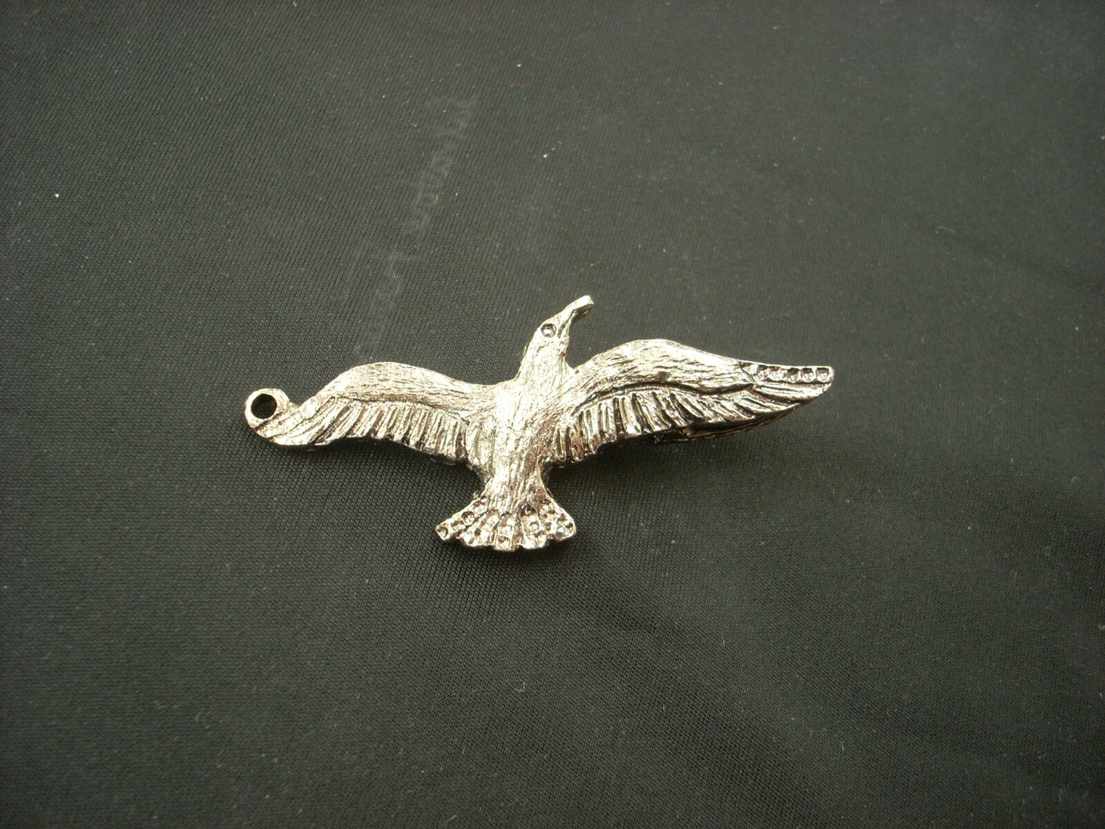 TOBACCO SMOKING TOOLS: “TWO BIRDS OF A FEATHER” 2 PCS. METAL ROACH CLIP SET (00)