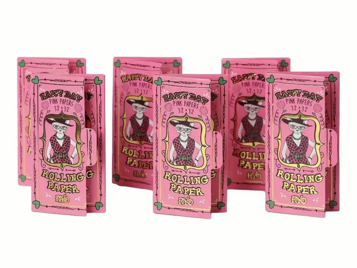 RYO FULL BOX ROLLING PAPERS KS WITH TIPS 32 LEAVES 32 TIPS PINK PURE HEMP 12PK