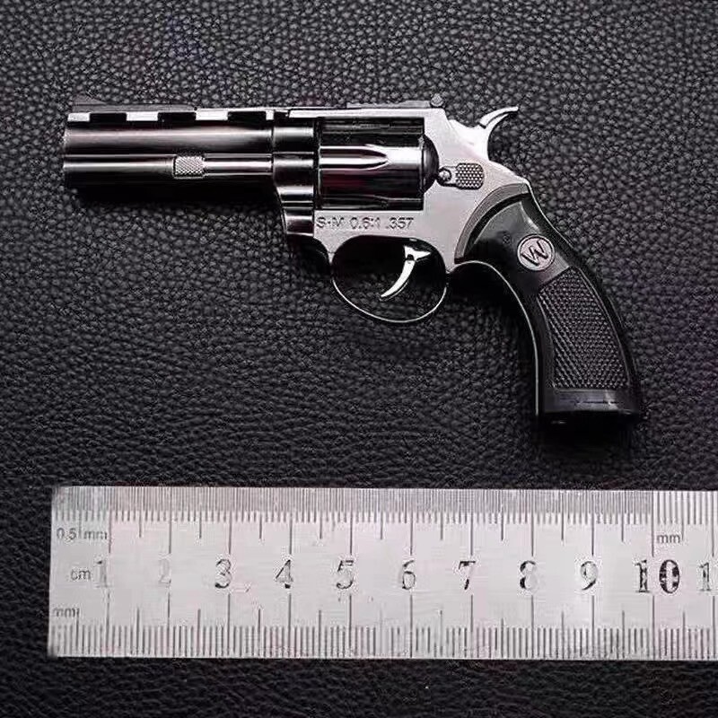 Revolver Refillable Torch Flame Inflatable Pistol Cigarette Gun Lighter W/Pouch