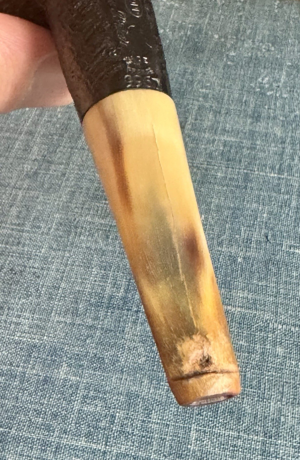 Ropp Vintage Stout Sandblasted Rhodesian Estate Pipe in Brown – Horn Stem – Nice