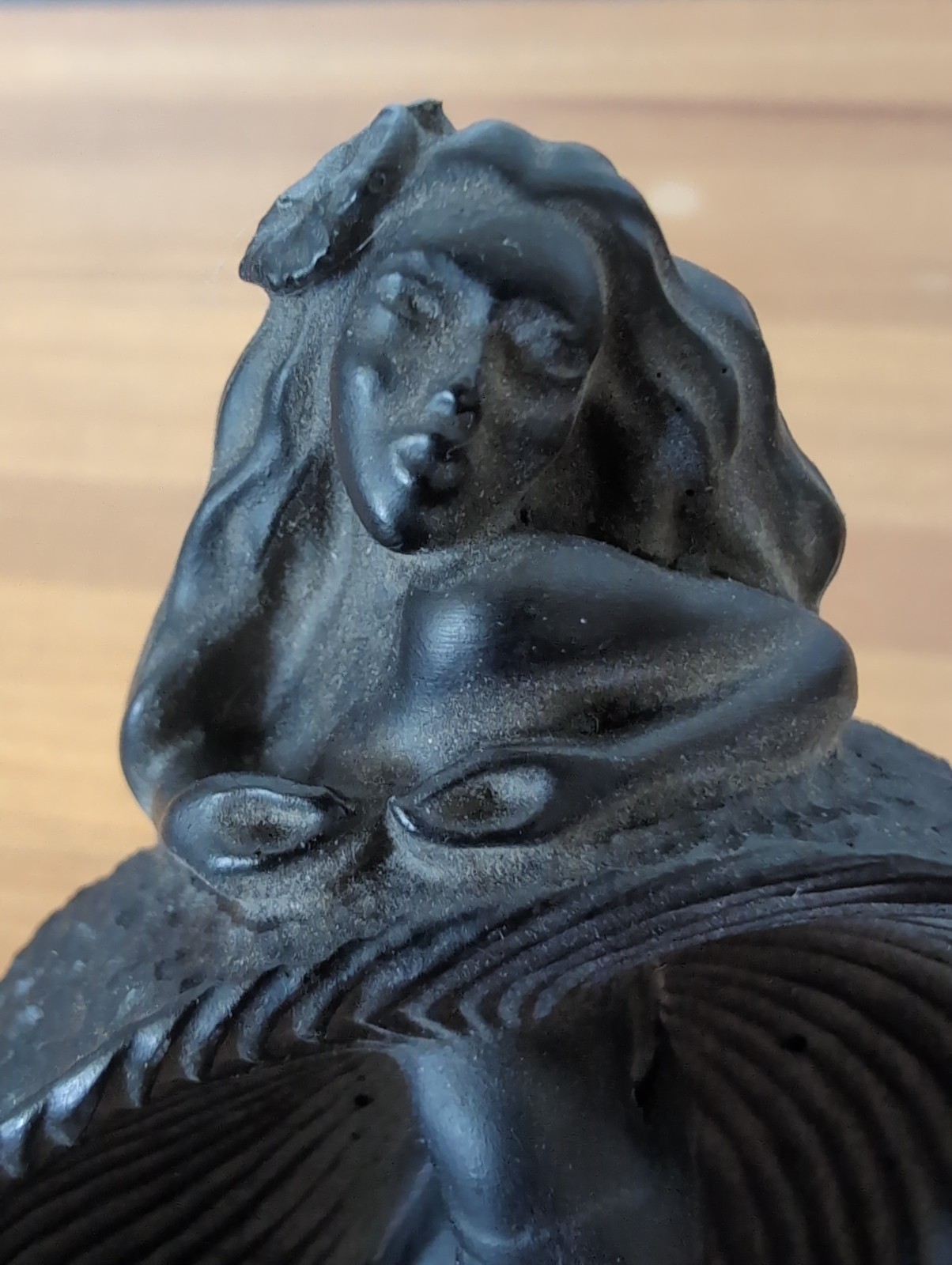 Hawaiian Hula Girl Ashtray Made with Hawaii lava 1974 (read sticker on back)