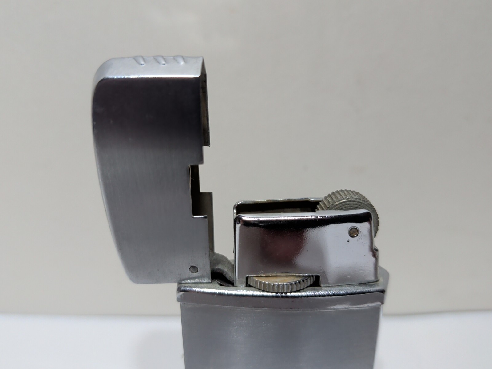 ✨VINTAGE✨ Hadson Sparky Super Quality Chrome Silver Tone Cigarette Lighter Japan