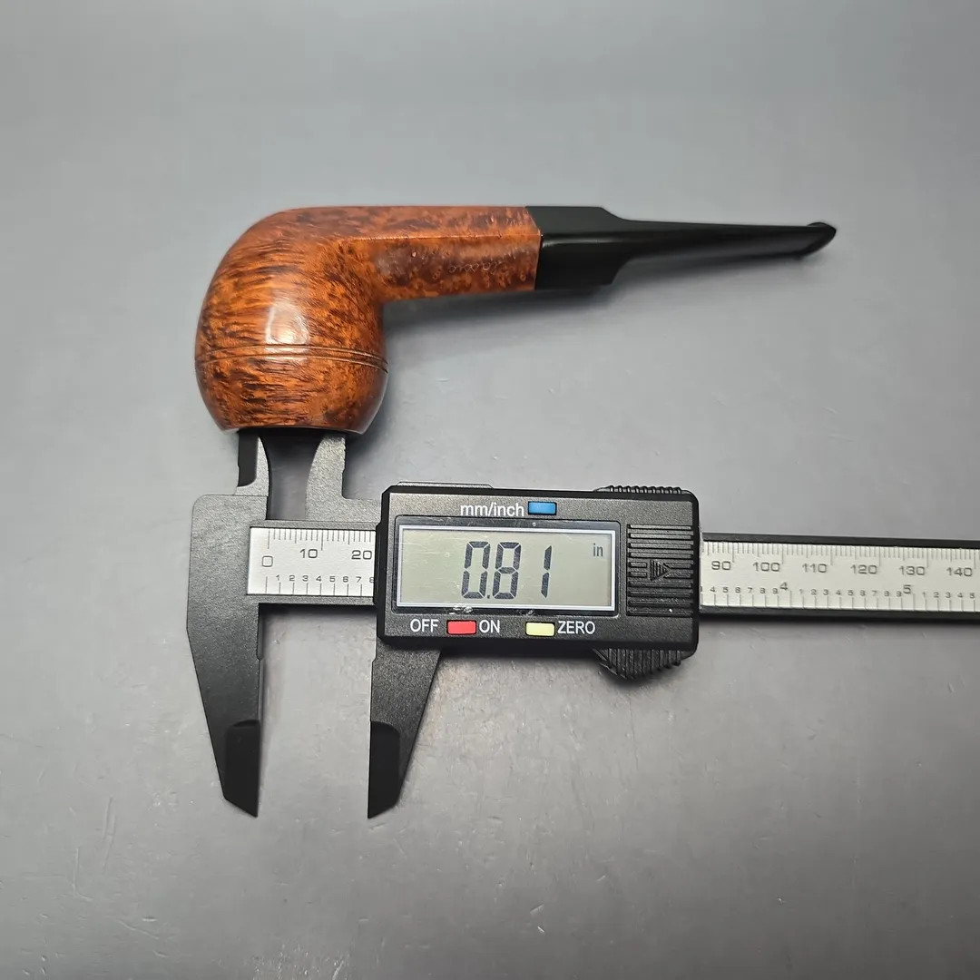 The Guildhall (Comoy’s) Classic 237 Smooth Estate Briar Pipe, English Estates