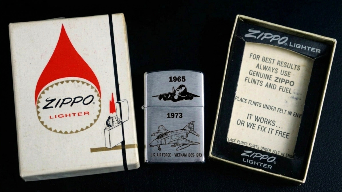 Vintage Zippo U.S. Air Force Vietnam 1965-1973 Fighter Jet Lighter w/ Box