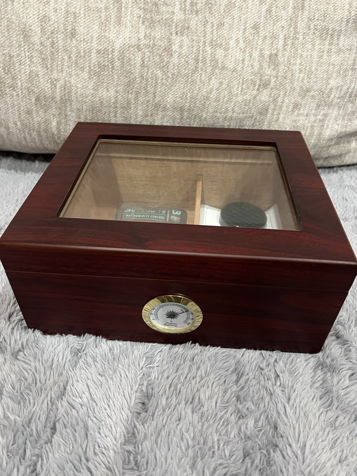 MANTELLO Cigars Humidor Royal Glass Top Cedar Lined Cigar Box Up To 50 Cigars