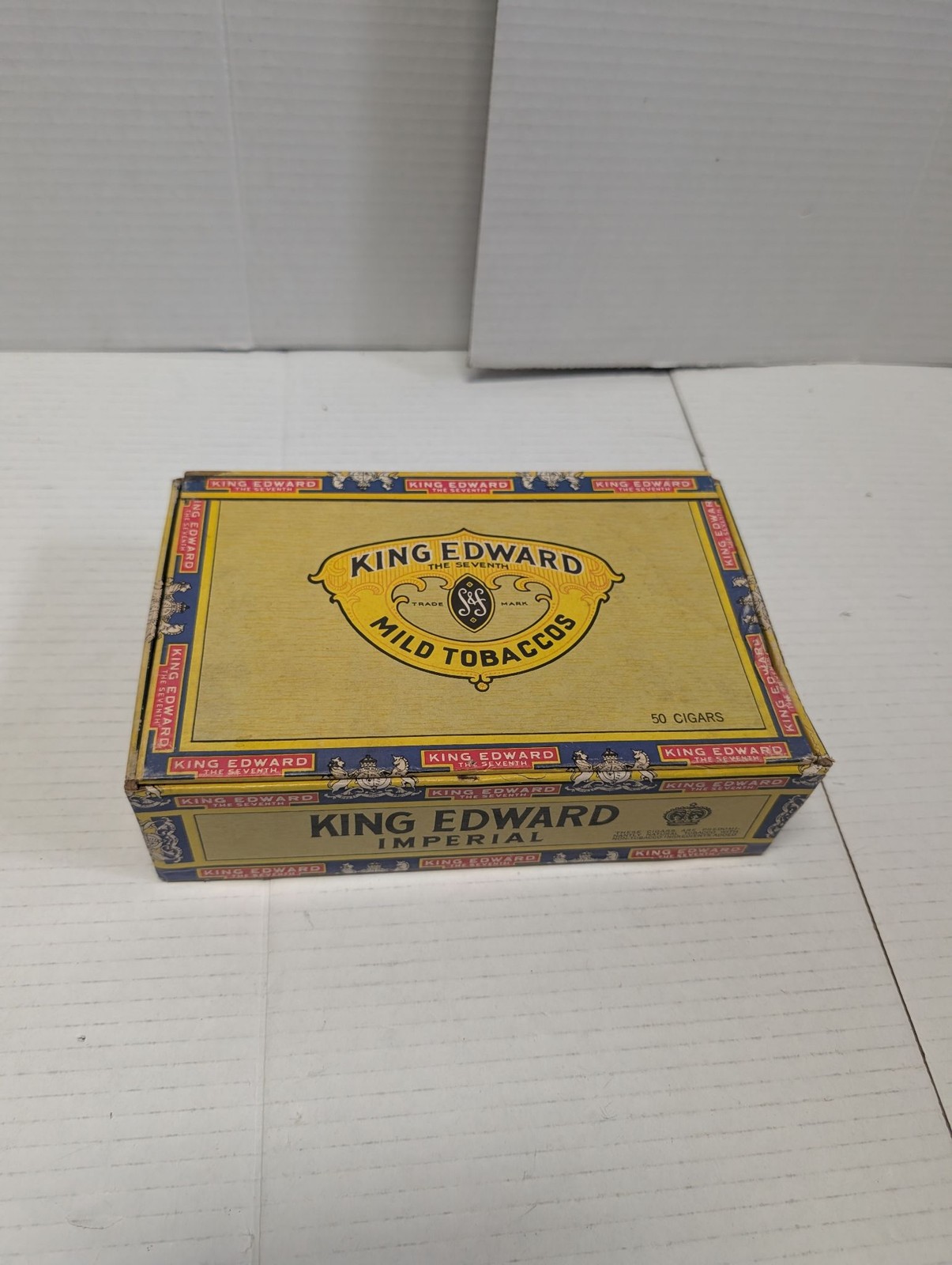 King Edward Cigar Box Vintage 50 Cigars Swisher Advertising Yellow Collectible