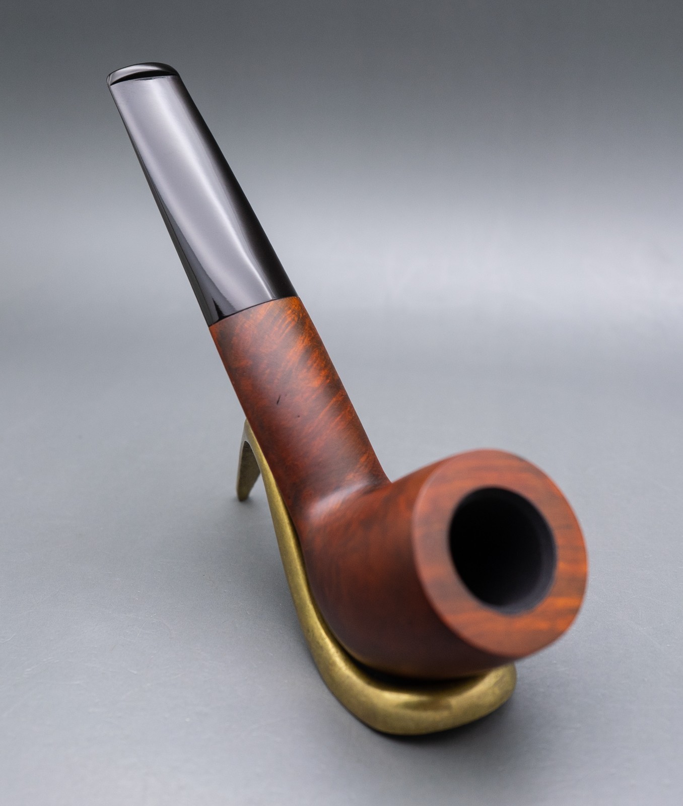 Lorenzo Large Oval Shank Billiard Pipe – NOS/Unsmoked In Original Box with Sock
