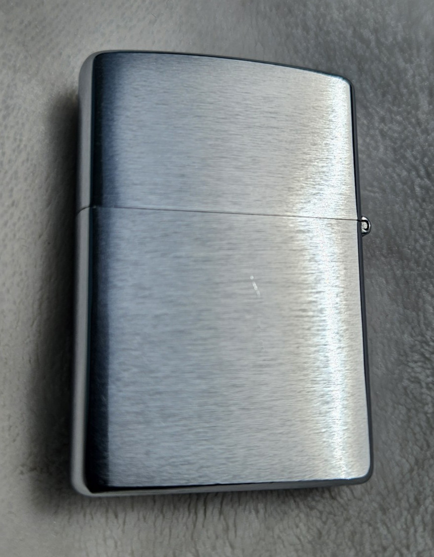 Zippo Lighter 2000 Geometric Art Deco Wood Veneer Plate/Emblem, Brushed Chrome