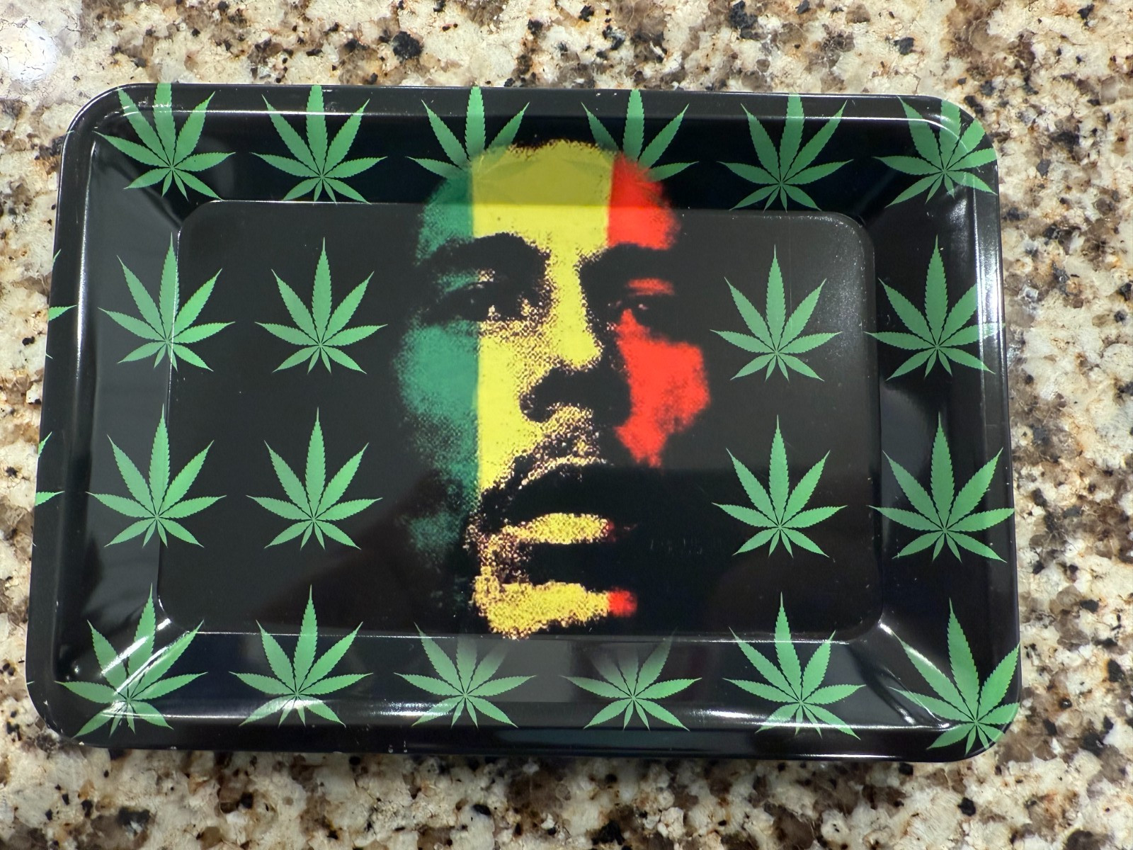 Premium Rolling Tray Ash Tray Bob Marley 7inx5in