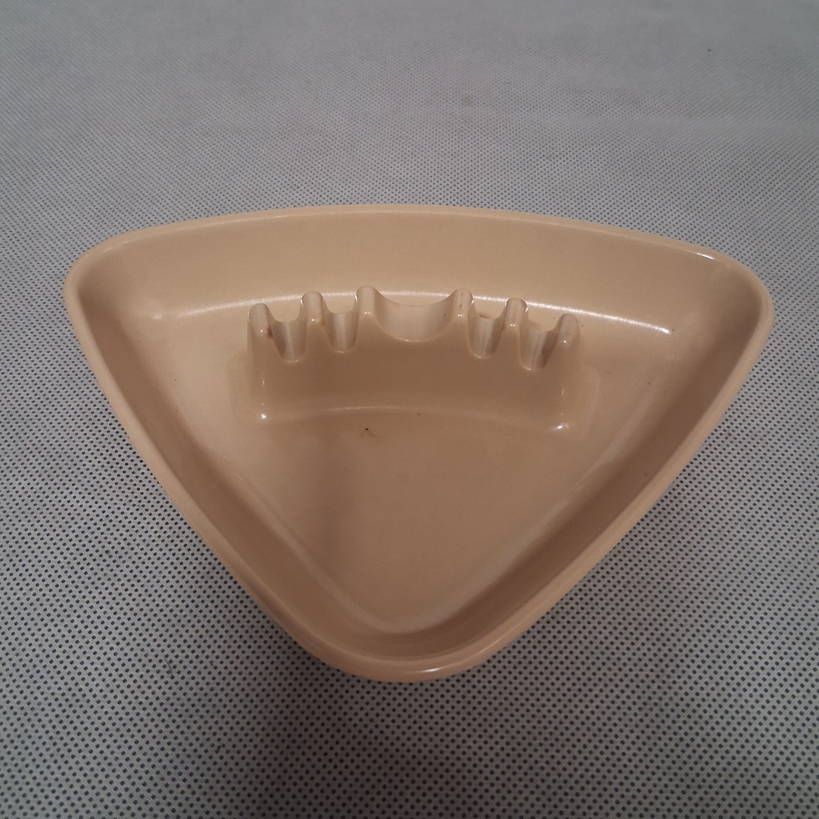 Vintage Atomic Ges-Line Melamine Triangular Ashtray Beige Retro 60’s 70’s MCM