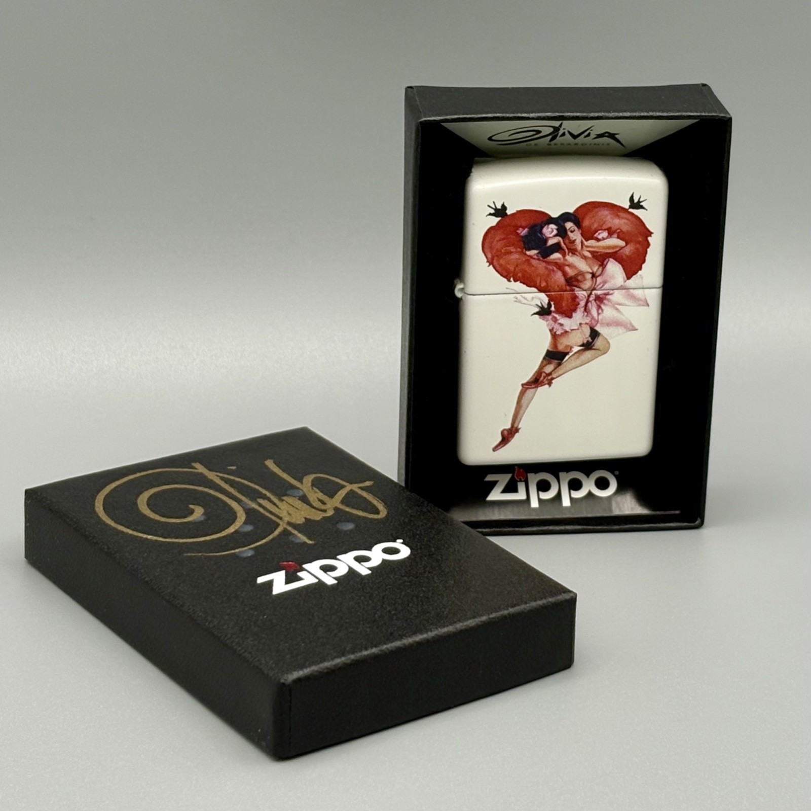 Olivia Zippo “Sweetheart” in White with Signed Box