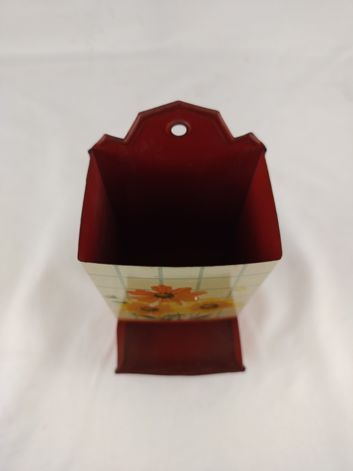 VTG Tin Match Safe Box Holder Fireplace Kitchen Decor Daisy FLOWER