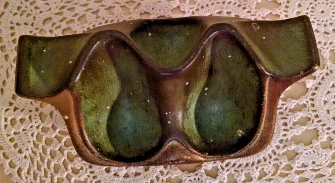 Pipe Display Holder Vintage Ceramic Green Gold Brown Felt Base Unmarked Holds 5