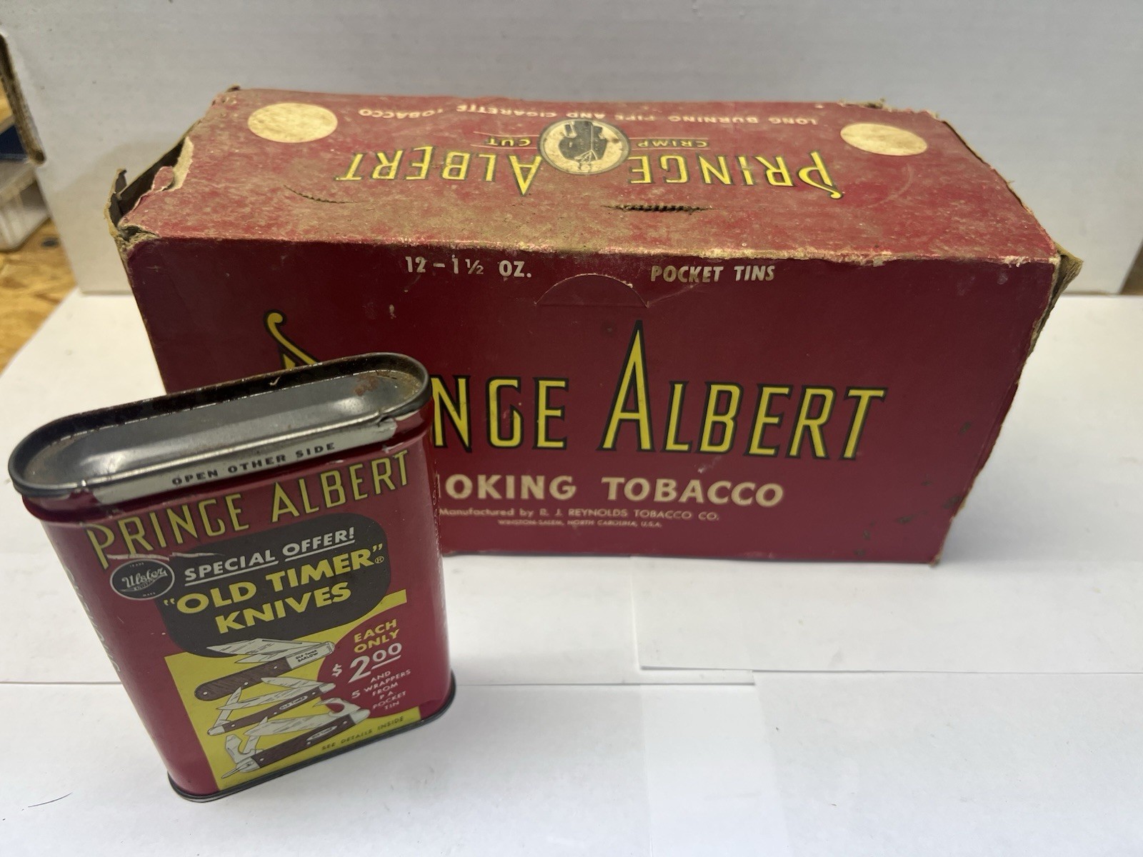 PRINCE ALBERT POCKET TIN – “OLD TIMER KNIVES” AD FULL CASE OF 12!!