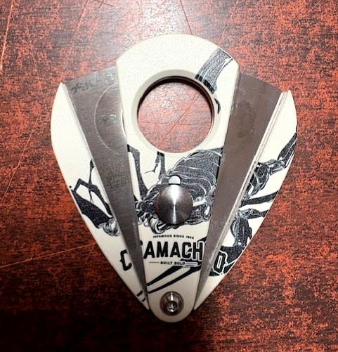XiKAR Xi2 Cigar Cutter GUILLOTINE Silver Blades CAMACHO CIGARS Special Edition