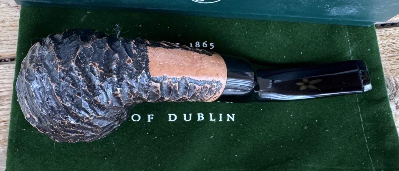 Peterson Aran Rusticated (XL02) Fishtail Pipe – New