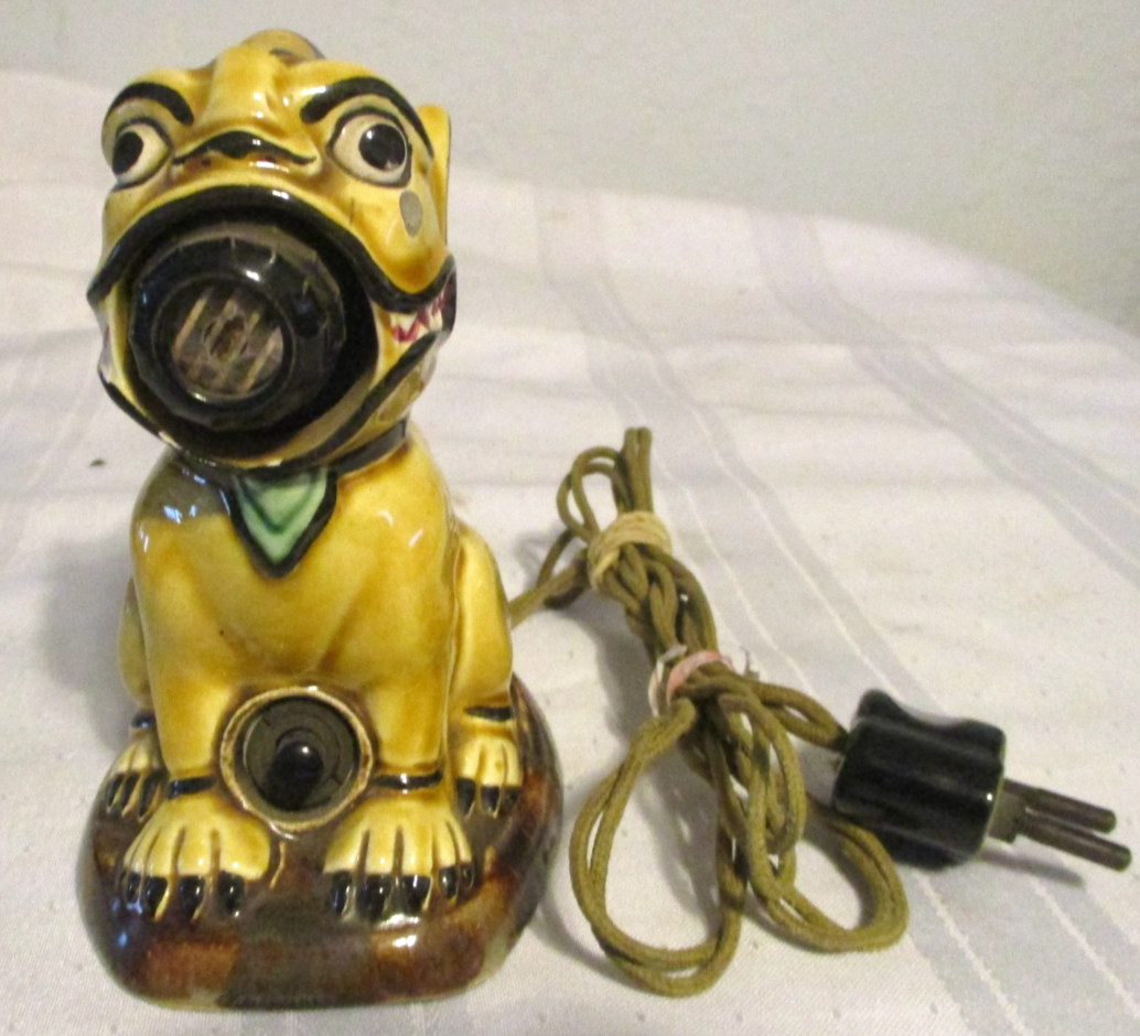 Antique Electric Table Cigarette Lighter of a Dog/Lion is 5″ Tall ( 20’s or 30’s