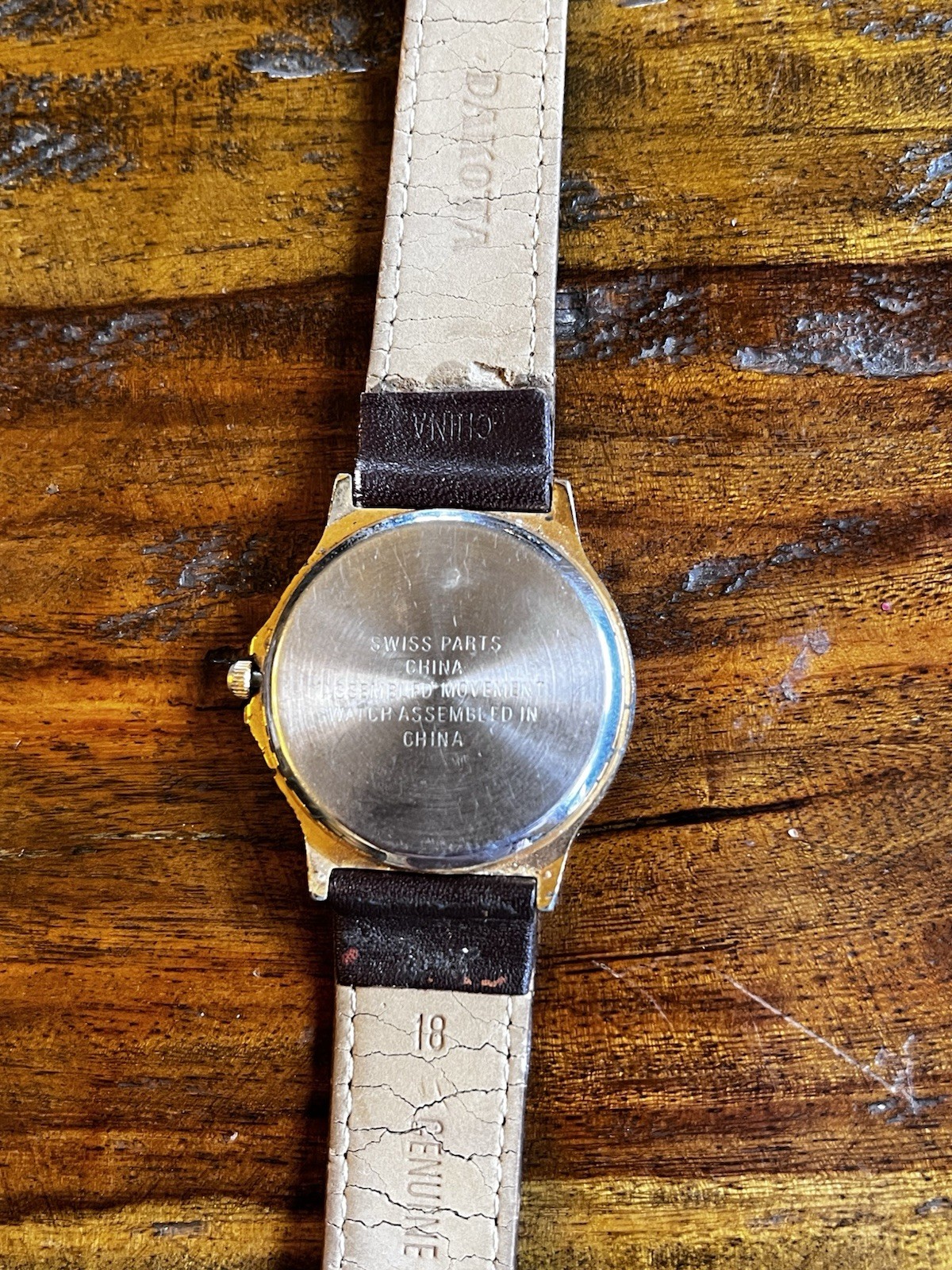 Vintage 90s Club Camel Joe Camel Watch Gold Case Brown Leather Band Quartz 27 mm