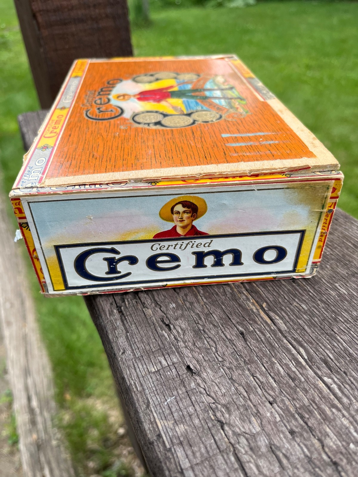 Vintage Certified Cremo Cigar Box 1930s “The Cream of the Tobacco” Wood