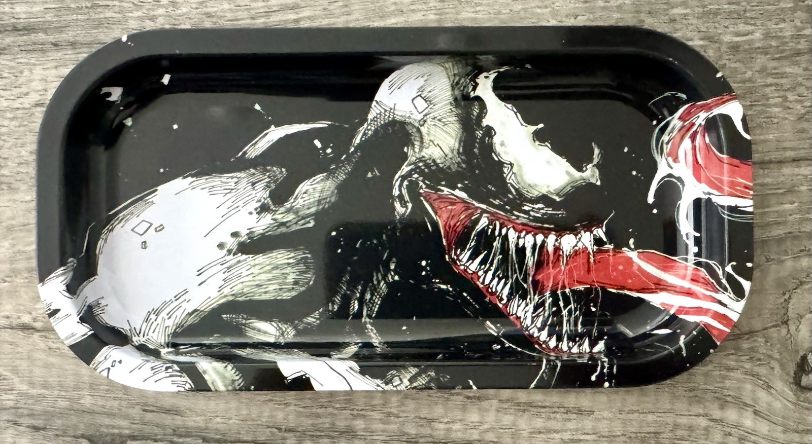 Venom Custom 8”x4” Rolling Tray Limited Brand New Spider-Man Marvel Carnage