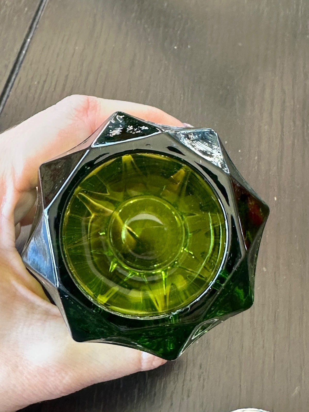 Vintage Viking Glass Diamond Point Table Lighter Avocado Green