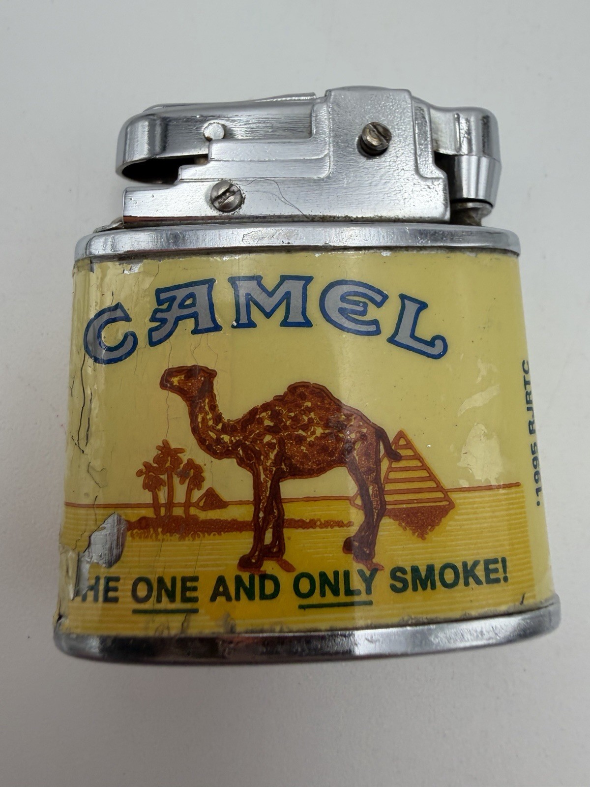 VINTAGE CAMEL ” The One and Only Smoke ” DESIGN LIGHTER MADE IN JAPAN